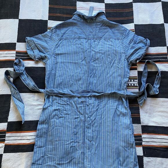 NWT Nordstrom’s Velvet Heart Button Up Collared Dress. Pockets. Size Medium. - Picture 12 of 16